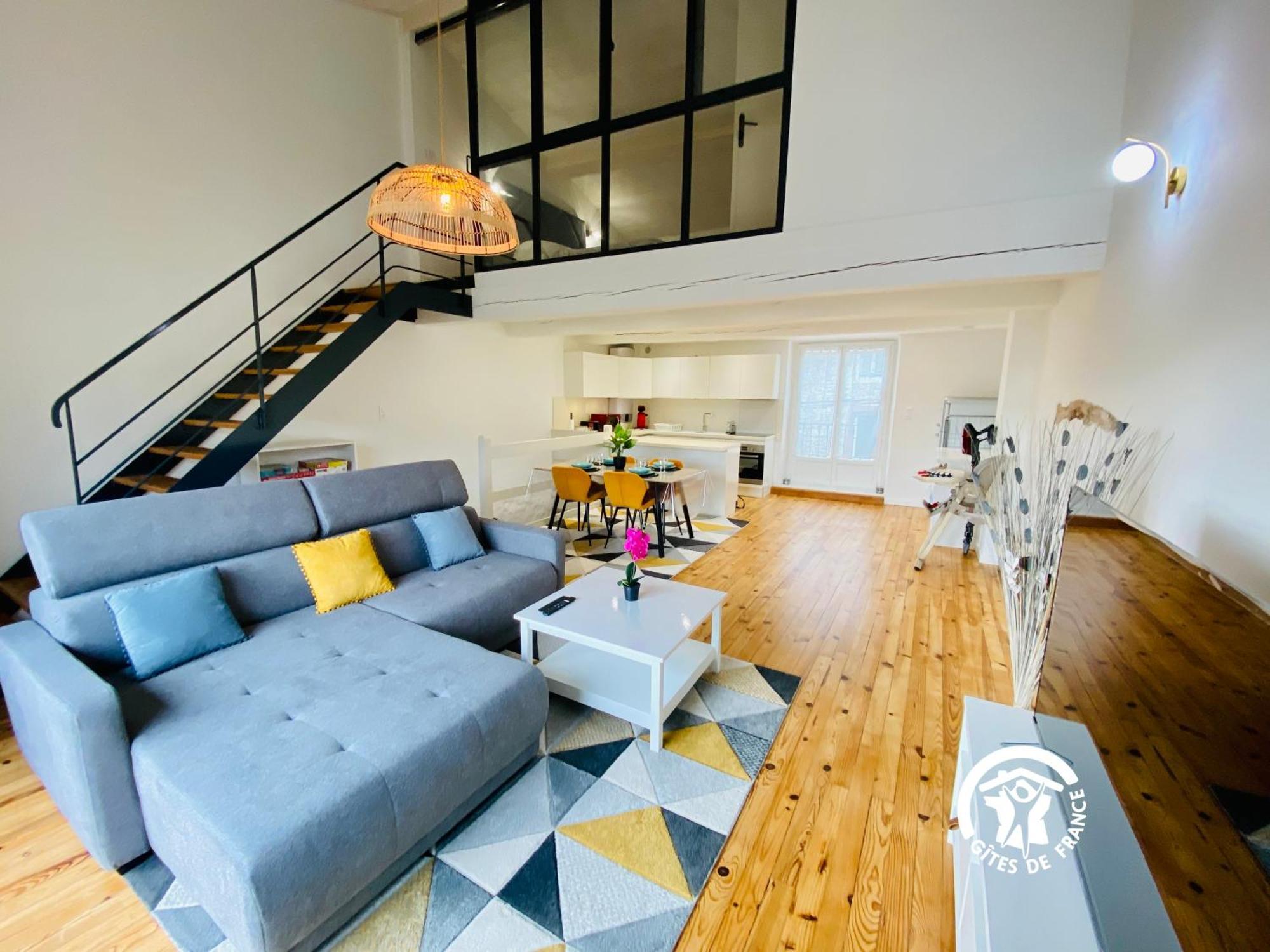 Loft Cocon Climatise - Imprenable Vue Sur Le Chateau Comtal カルカソンヌ エクステリア 写真