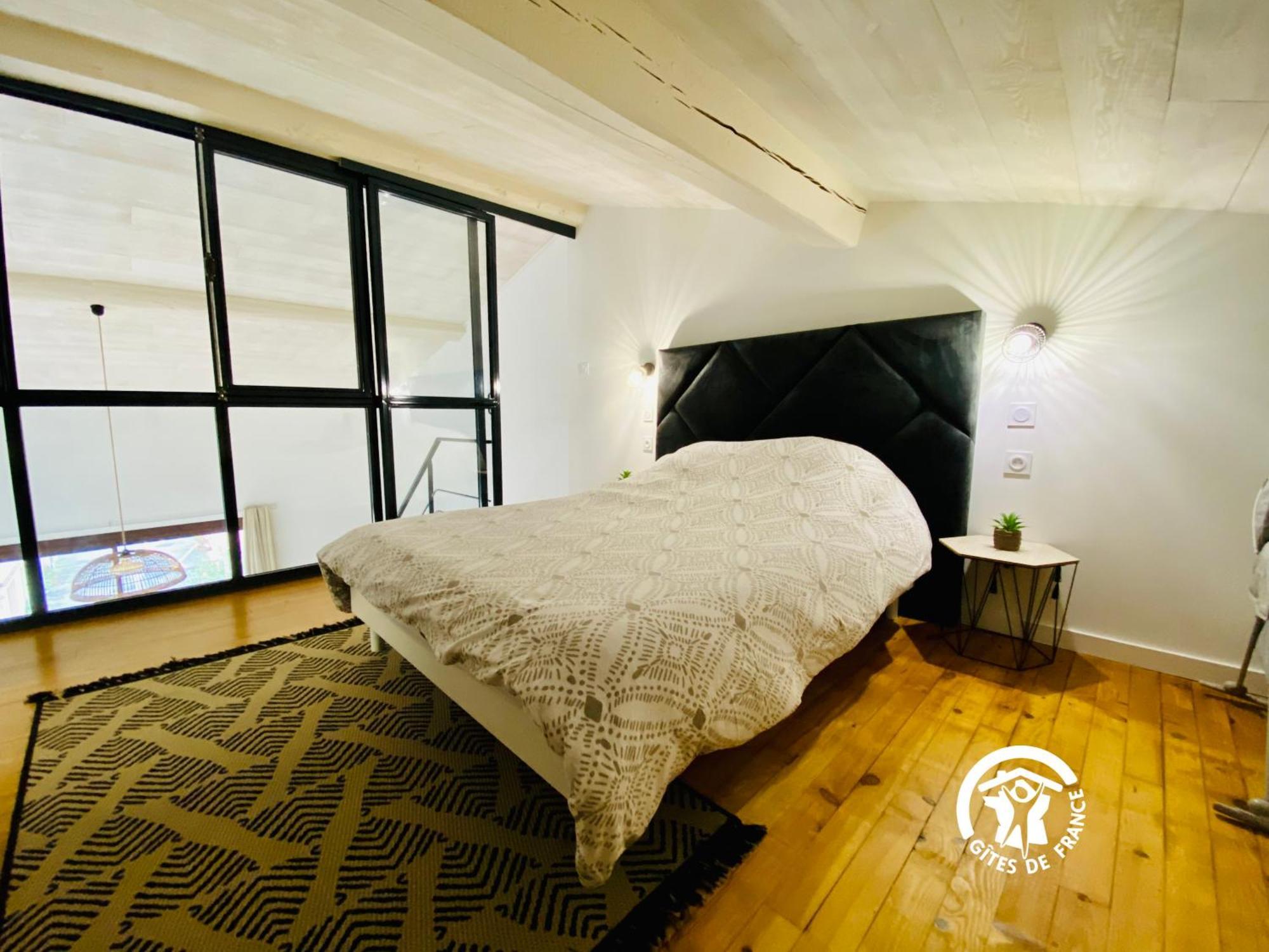 Loft Cocon Climatise - Imprenable Vue Sur Le Chateau Comtal カルカソンヌ エクステリア 写真