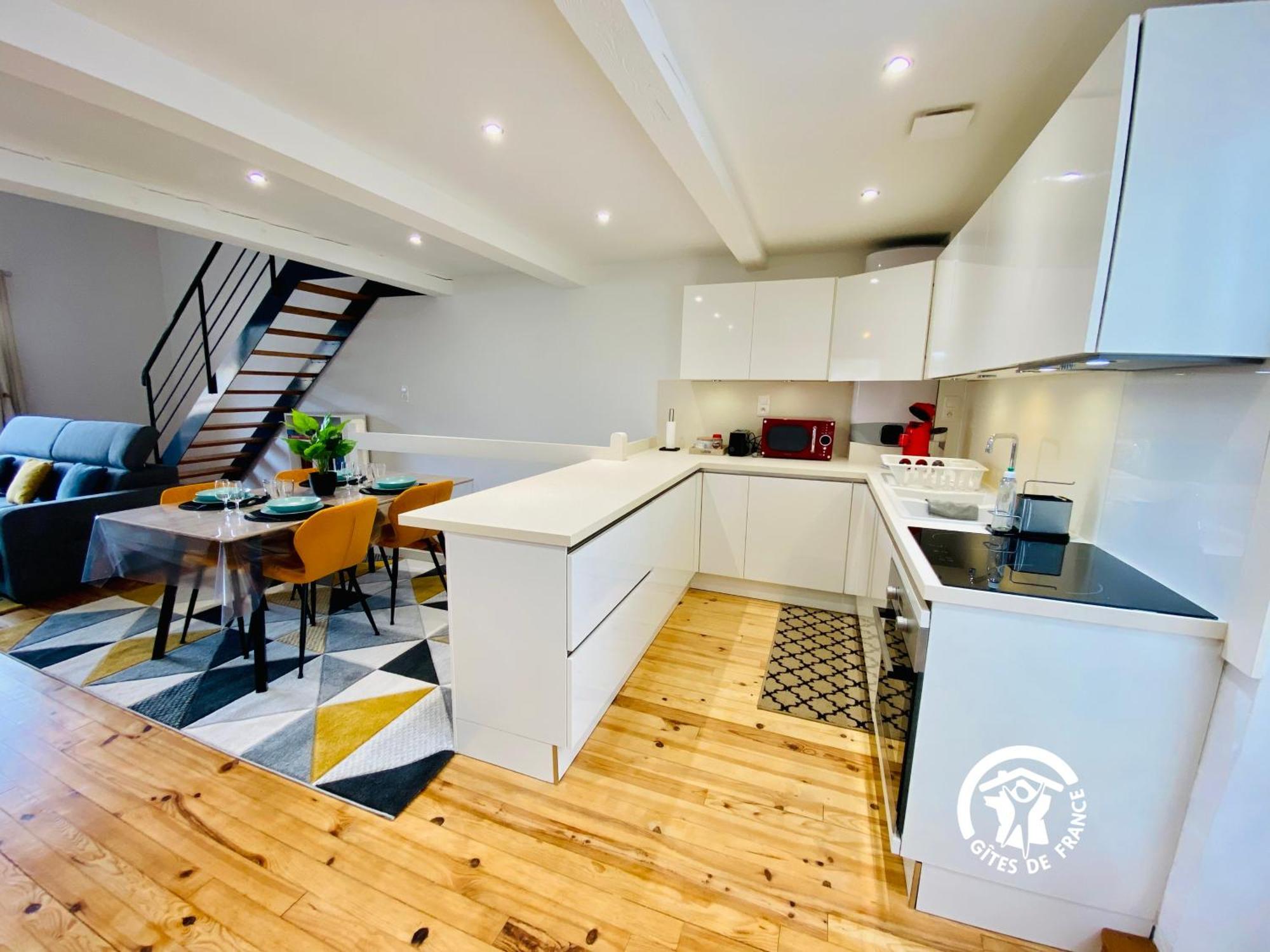 Loft Cocon Climatise - Imprenable Vue Sur Le Chateau Comtal カルカソンヌ エクステリア 写真